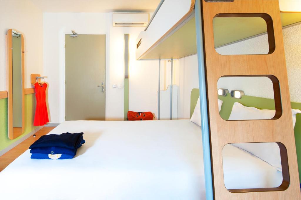 Ibis Budget Hyères المظهر الخارجي الصورة